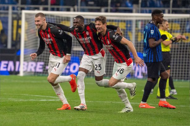 Pavlovic Gabbia e Tomori esultano al termine di Inter Milan