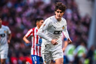 Javi Guerra, centrocampista del Valencia, obiettivo di calciomercato del Milan secondo Gazzetta
