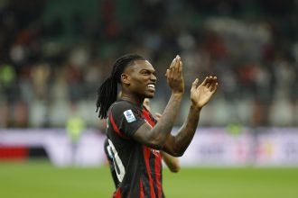 Rafa Leao, attaccante del Milan, annuncia l'addio ai rossoneri