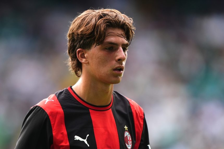 Lorenzo Ossola, centrocampista cresciuto nel vivaio del Milan, si gioca il posto con la prima squadra allenata da Amorim